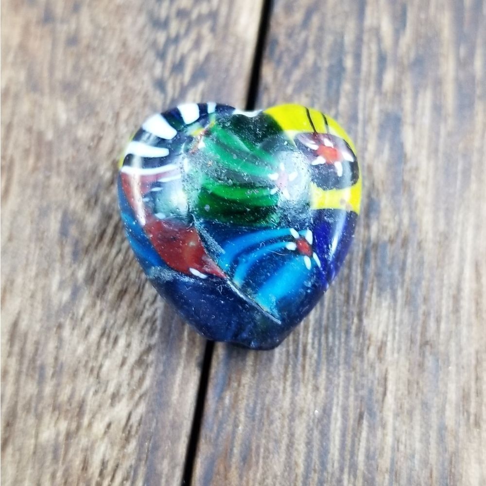 Van gough garden time heart charm bead P180